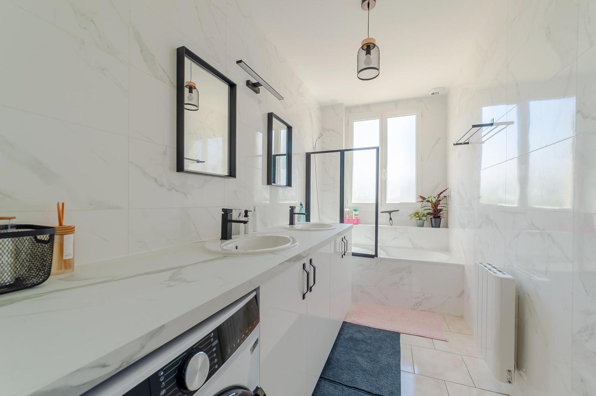 Cosy Modern Apartment - 1 Minute Walk From Train Station Creil Extérieur photo